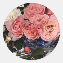 Rosa und weiße Rosen Runde Aufkleber