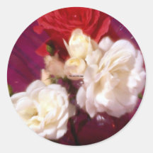 Rosa und weiße Rosen Runder Aufkleber