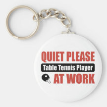 Ruhe bitte Tischtennis-Spieler bei der Arbeit Schlüsselbänder