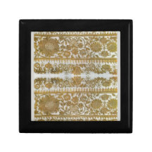 Rumanian traditional embroidery, gold keepsake box