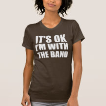 Sein okayIm mit dem Band T-shirt