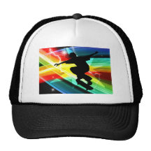 Skateboardfahrer in Criss Querblitz Kult Cap