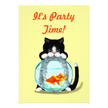 Smokings-Katze mit Fisch-Einladung
