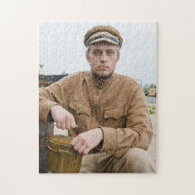 Soldat mit Kessel im Retro Artbild Jigsaw Puzzles