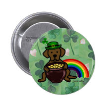 St Patrick Tagesschokoladen-Labrador-Regenbogen Anstecknadelbutton