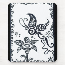 Stammes- Schmetterling in schwarzem Tinte mousepad