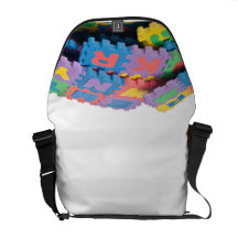 Stapel der Alphabetblöcke Kurier Taschen