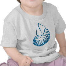 Strudel in der Natur Tshirts