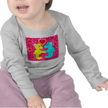 Teddybär-Valentinsgruß T-shirts