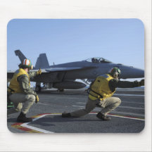 Tireur an Bord USSs George HW Bush Mousepad