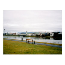 Tjorn (der Teich), Reykjavik, Island Postkarte