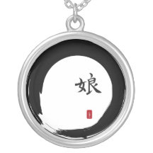 "Tochter-" Kalligraphie in Enso Kreis Personalisierter Schmuck