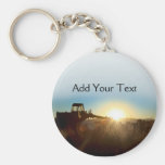 Traktor am Sonnenaufgang Keychain Schlüsselbänder