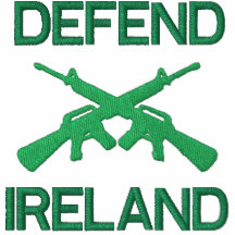 Verteidigen Sie Irland mit den gekreuzten Armen