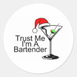 Vertrauen Sie mir Im ein Barkeeper Martini Runde Sticker