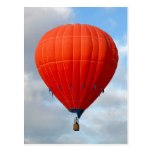 Vibrierende orange Heißluft-Ballon-Postkarte