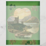 Vintages Gruß-Schloss-Kleeblatt St. Patricks Tages Flyerdruck