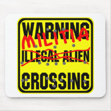 Warnende illegale Kreuzung des alien-(Miliz) Mousepad