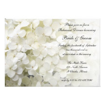 Weiße Hydrangea-Proben-Abendessen-Einladung