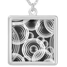 Weiße und graue Blasen Amulett