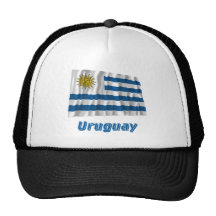 Wellenartig bewegende Flagge Uruguays mit Namen Trucker Mütze