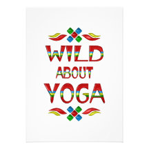 Wild über Yoga Personalisierte Einladungskarte