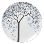 Winterbaum mit Schneeflocken und Vögeln Flacher Teller