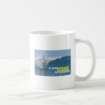 Ya erhielt, für etwas SUP oben zu stehen Tasse