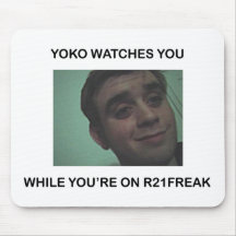 Yoko passt Sie Mousepad auf