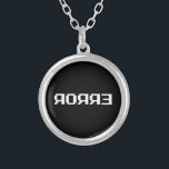 Я Я Я Ǝ | FEHLER VERSILBERTE KETTE<br><div class="desc">Abort,  Retry,  Versag? Globe Trotters ist auf die Idiosynkratische Bildsprache aus der ganzen Welt spezialisiert. Hier finden Sie einzigartige Grußkarten,  Postkarten,  Poster,  Mousepads und mehr.</div>