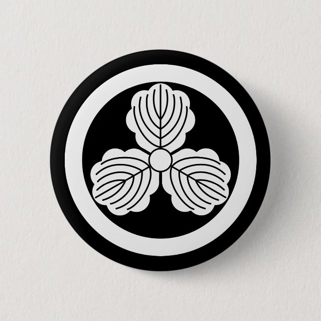 丸 に 三 つ 柏 BUTTON (Vorderseite)