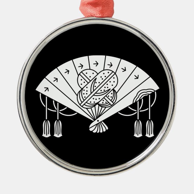 秋 ORNAMENT AUS METALL (Vorne)