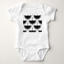 Suche nach orientalische babykleidung Textur