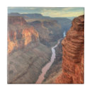 Suche nach gelände fliesen Majestätisch