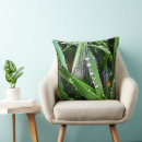 Suche nach regentropfen kissen Botanisch