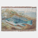 Suche nach fische decken Strand
