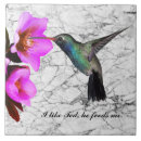 Suche nach hummingbird fliesen Fliege