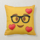 Suche nach emoji kissen Liebe