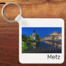 Suche nach france schlüsselanhänger Dom