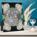 Suche nach rosa rosenknospe Elegant