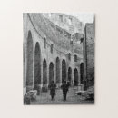 Suche nach ruinen puzzle Monochrom