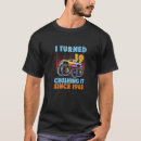 Suche nach gequält tshirts Gedreht