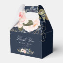 Suche nach rosa blumen papier geschenk box Brautparty