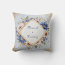 Suche nach romantische blumen kissen Newly weds