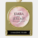 Suche nach 5 hochzeitstag ornamente Couple