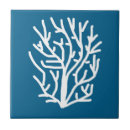 Suche nach koralle und weiß fliesen Meer