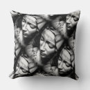 Suche nach mary kissen Katholisch