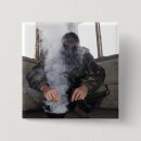 Suche nach marinesoldaten buttons Gas