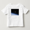 Suche nach atmosphäre tshirts Mond