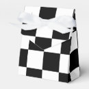 Suche nach geometrisch papier geschenk box Einfach